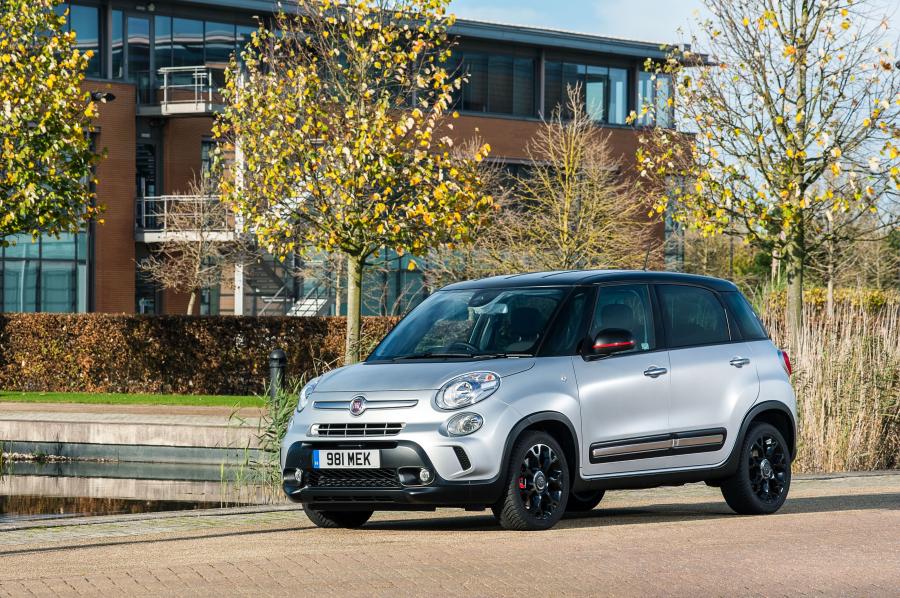  Fiat 500L Beats Edition 2014 года  (UK) (фото 14 из 27)